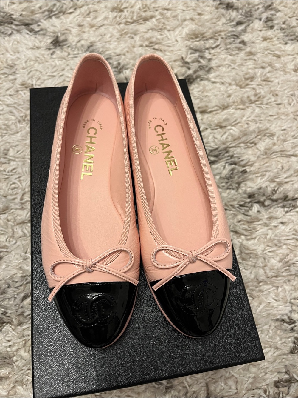 Chanel pink ballet flats. Leather. Size 36.5. In box.